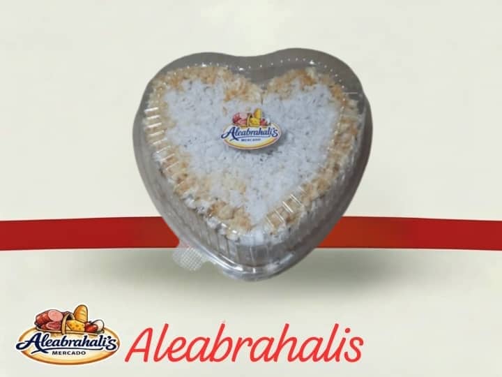 Kake Relleno con Nata de Coco 750g (Forma de Corazón)